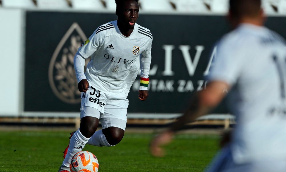 SPREMAN ZA DERBI Napadač Čukaričkog respektuje Partizan: Gledao sam ih protiv Kelna…