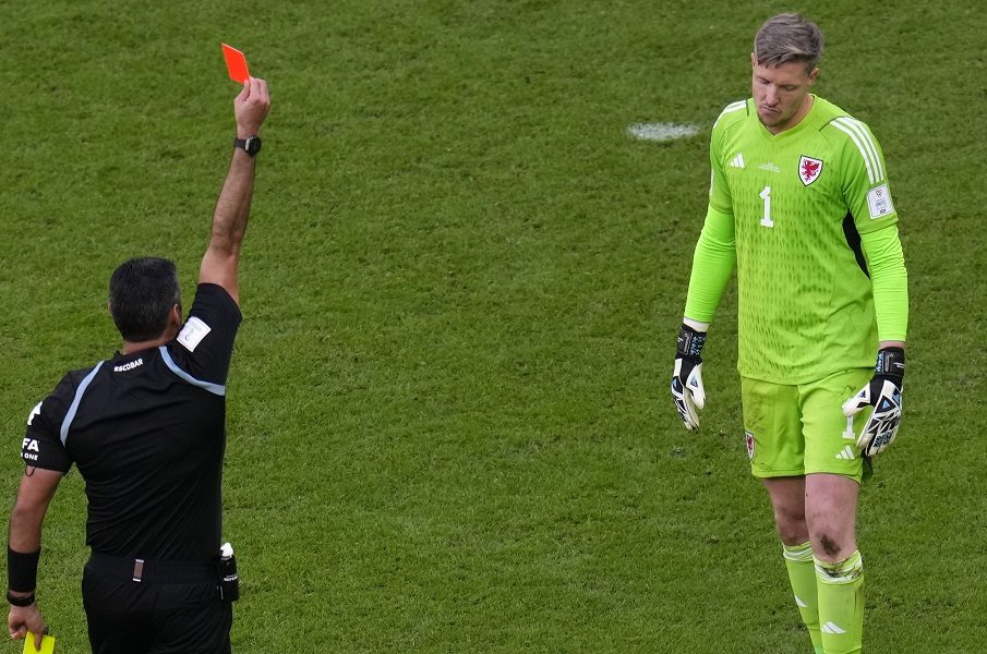 TRAGIČAR DANA Branio odlično, a onda „pocrveneo“ i doprineo porazu svog tima