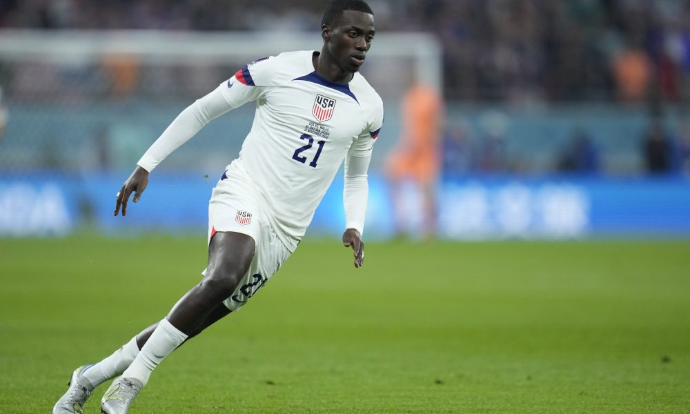 ISPLATILA SE INICIJATIVA Nije Žorž, ali jeste Vea! Sin legende za vođstvo Amerikanaca (VIDEO)