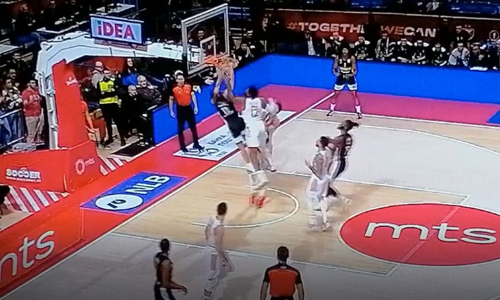 „PIONIR“ ZANEMEO Brutalno zakucavanje Egzuma! Martin na posteru (VIDEO)