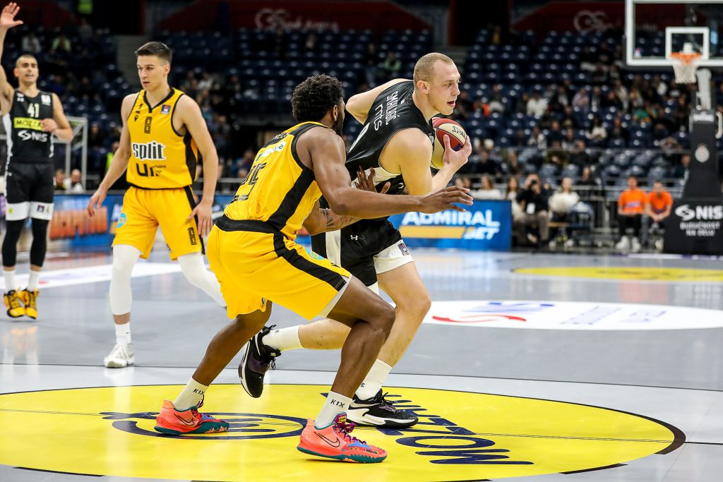 POLUVREME Minimalno vođstvo Partizana protiv Splita