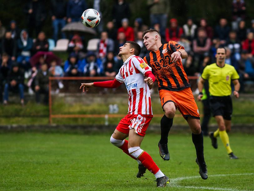 Fudbaleri Crvene zvezde uveličali vek postojanja Rađevca (FOTO)