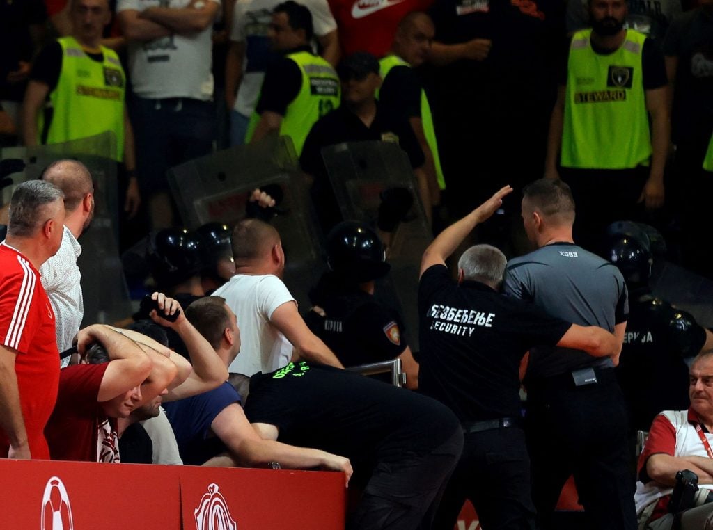 ABA LIGA PRELOMILA Određene sudije za „večiti derbi“! Jedan je bio u žiži javnosti pre samo nekoliko dana (VIDEO)