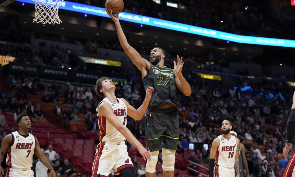 DOBRO ODRAĐEN POSAO Jović se vratio u prvu petorku i odmah dobio poseban zadatak (VIDEO)