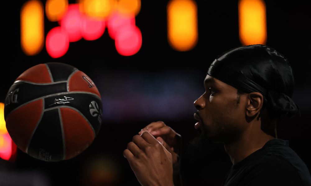 NIJE DURENT Umesto iz „haubice“ puca ćorcima! Panter nije u stanju da podigne Partizan iz ponora