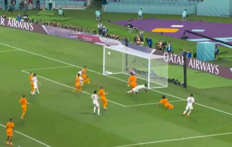 NAJVEĆA MAGIJA U KATARU Amerikanac postigao nestvaran gol petom (VIDEO)