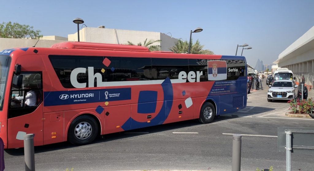 KUD KOJI, MILI MOJI! Tužna slika iz Dohe, većina fudbalera već napustila Dohu u svojoj režiji, poznato da li se Piksi vraća u Beograd