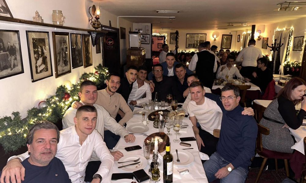 Deo generacije „2000“ Čukaričkog iznenadio bivše trenere