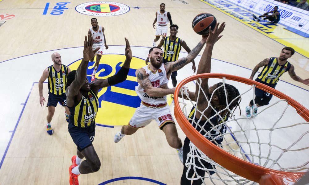 EVROLIGA Džejms prozivao Zvezdu, pa dobio blokadu za poraz Monaka! Gudurić stavio tačku (VIDEO)