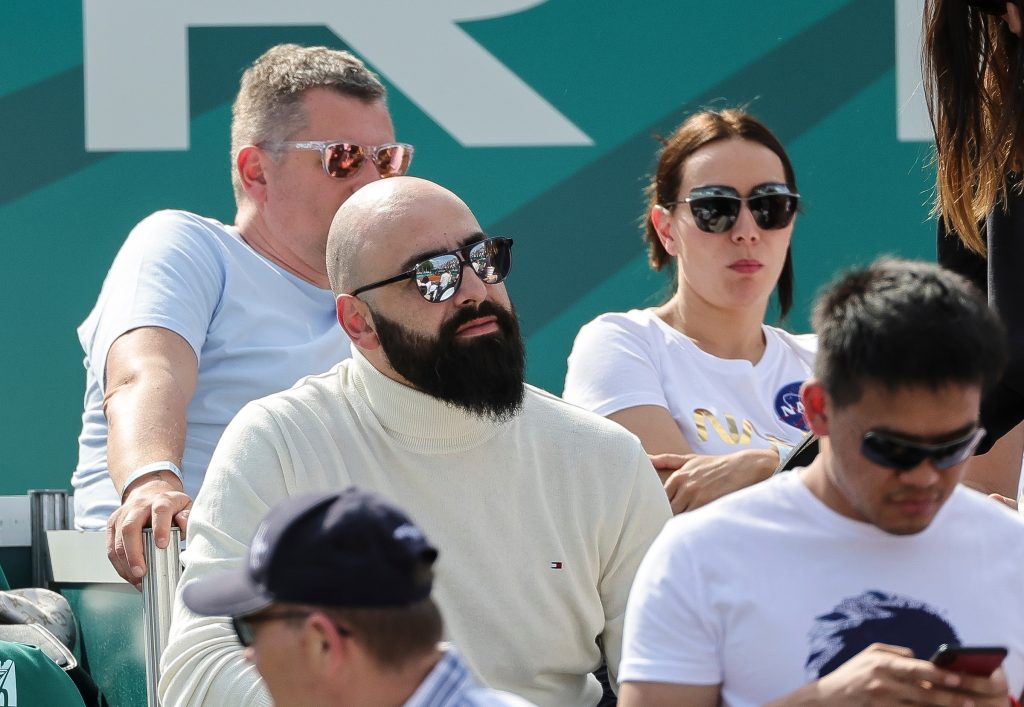 ODGOVORIO KRITIČARIMA Pero Antić posle oštrih napada na sebe: Ponoviću, navijam za Zvezdu!