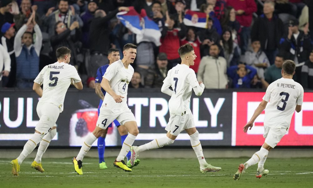 VELIKI PLUS Posle pada „Jenkija“… Evo kada je pre Srbije domaćin izgubio pred svojim navijačima