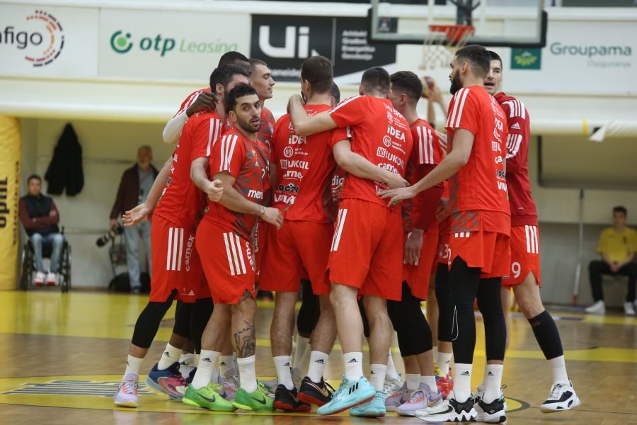 NEMA STAJANJA Nova bomba na Malom Kalemegdanu! Zvezda pravi tim za velika dela