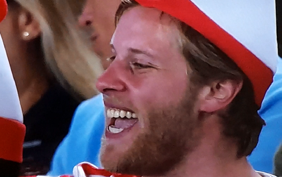 DA LI JE MOGUĆE? Pijani prostaci koji su provocirali Đokovića su iznajmljeni!?