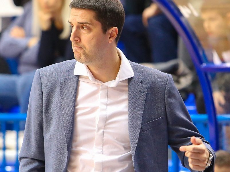 Stefanović: Dva igrača su u Baru primila infuziju