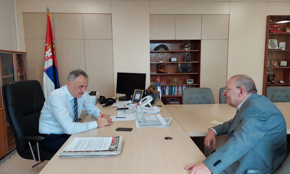 MINISTAR ZORAN GAJIĆ ZA MAXBET SPORT Uvek je lepo kada nismo zadovoljni, znači da možemo dalje i bolje… Izgradićemo velelepni stadion, ali Zvezda i Partizan ne žele da igraju na njemu