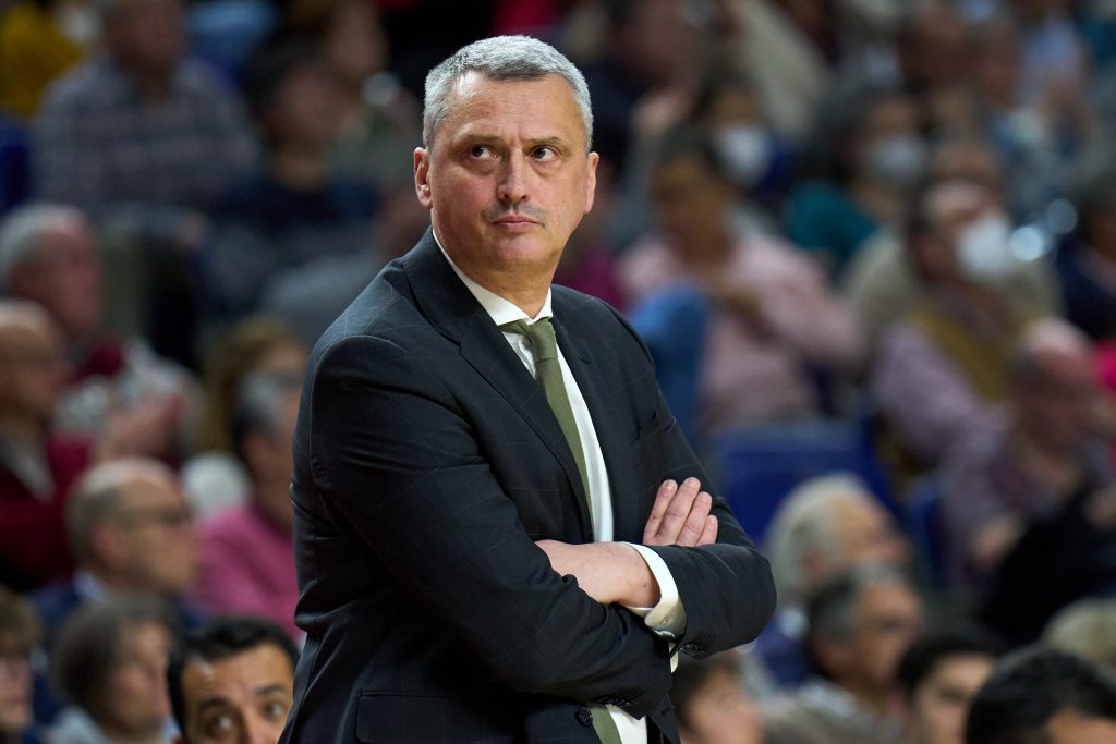 ZVANIČNO Radonjić ostao bez kluba! Evo kako se Panatinaikos oprostio od njega (FOTO)