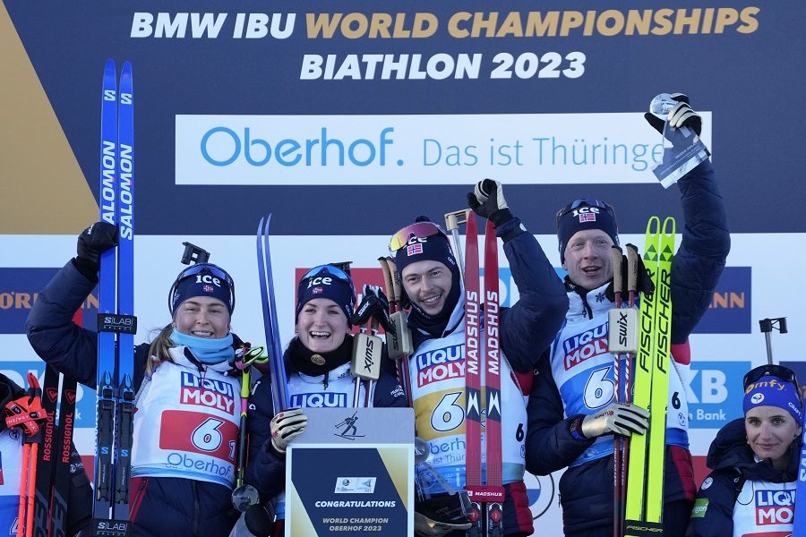 SP U BIATLONU Norveškoj zlato u mešovitoj štafeti