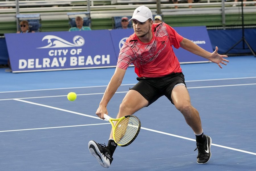 NIŠTA OD DRUGE TITULE Kecmanović izgubio u finalu Eštorila