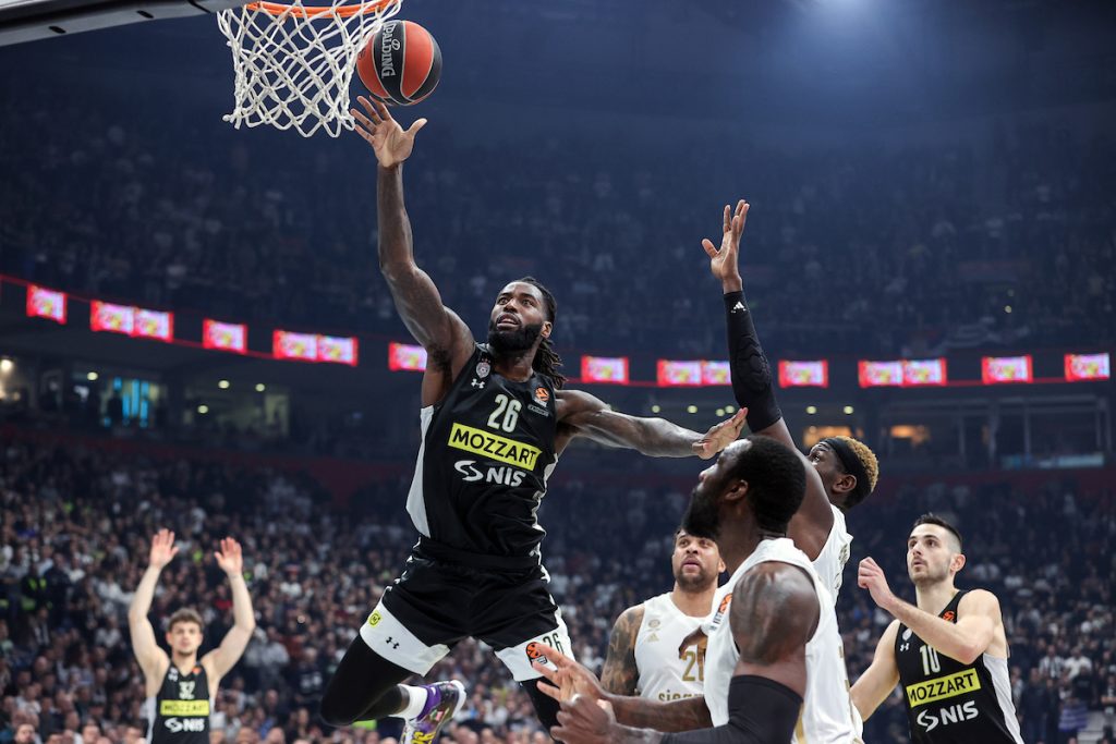 CRNO-BELO USIJANJE Partizan na krilima „grobara“ u Minhenu otvara vrata Top 8