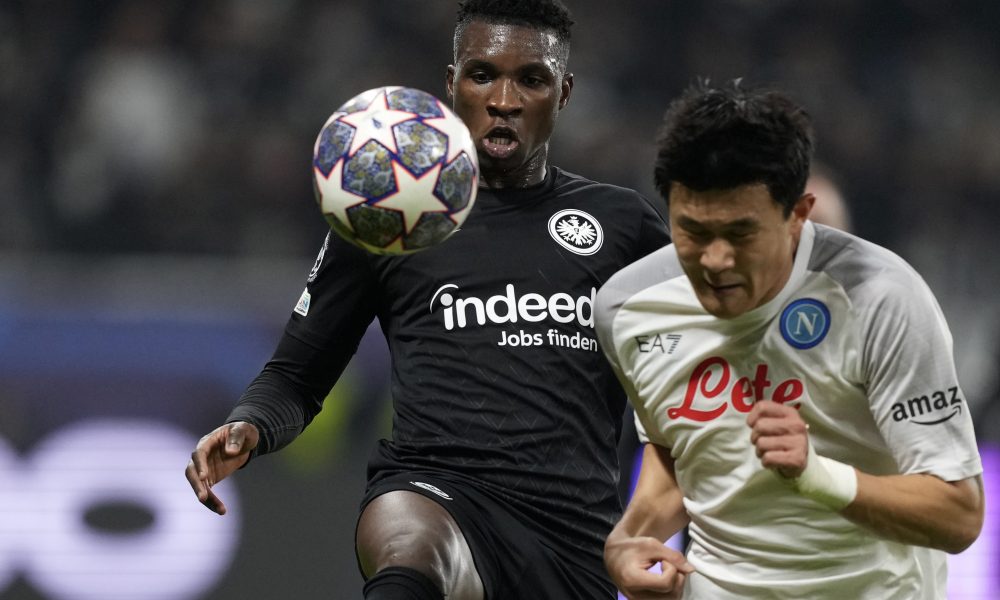 LIGA ŠAMPIONA Napoli u Frankfurtu skoro završio posao! Ajntraht gotovo u nemogućoj poziciji (VIDEO)