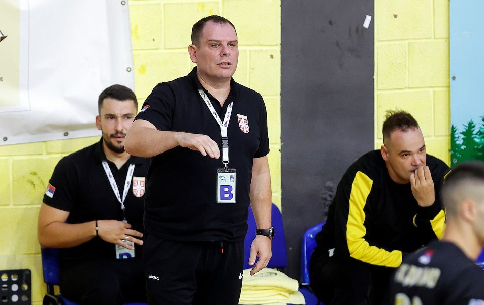 SKANDAL U SRPSKOM RUKOMETU Trener Pančevaca: Kapiten Dubočice pljunuo igrače Dinama i rekao „pe*eri, evo vam ku*ac“ (VIDEO)