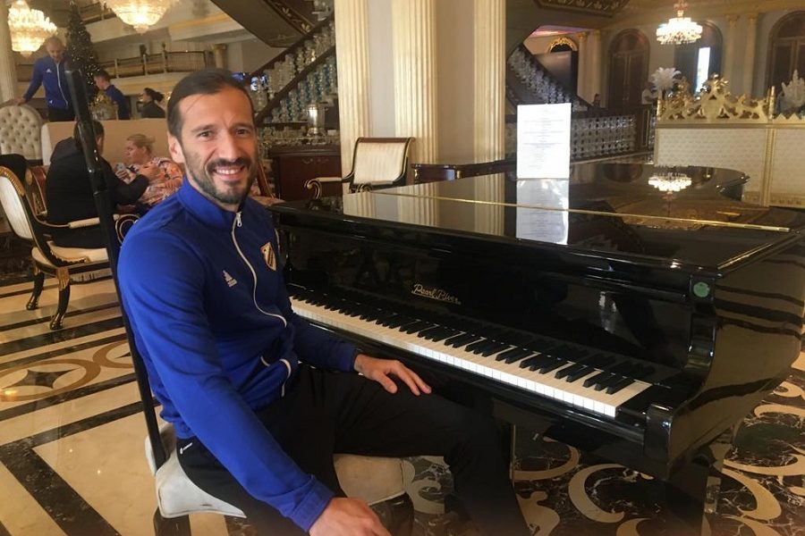 Vujadinović za MaxBet sport o saradnji sa štoperima Čukaričkog od kojih je duplo stariji, bogatoj karijeri…