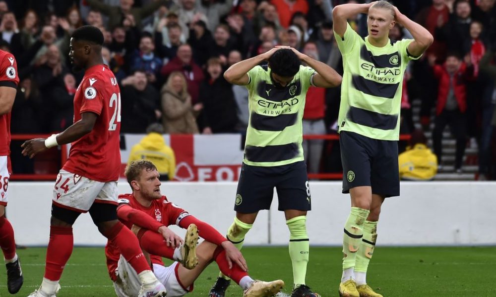 POČINJE DRAMA U PREMIJER LIGI Šampion zalutao u šumi, bitka za spas postaje sve oštrija