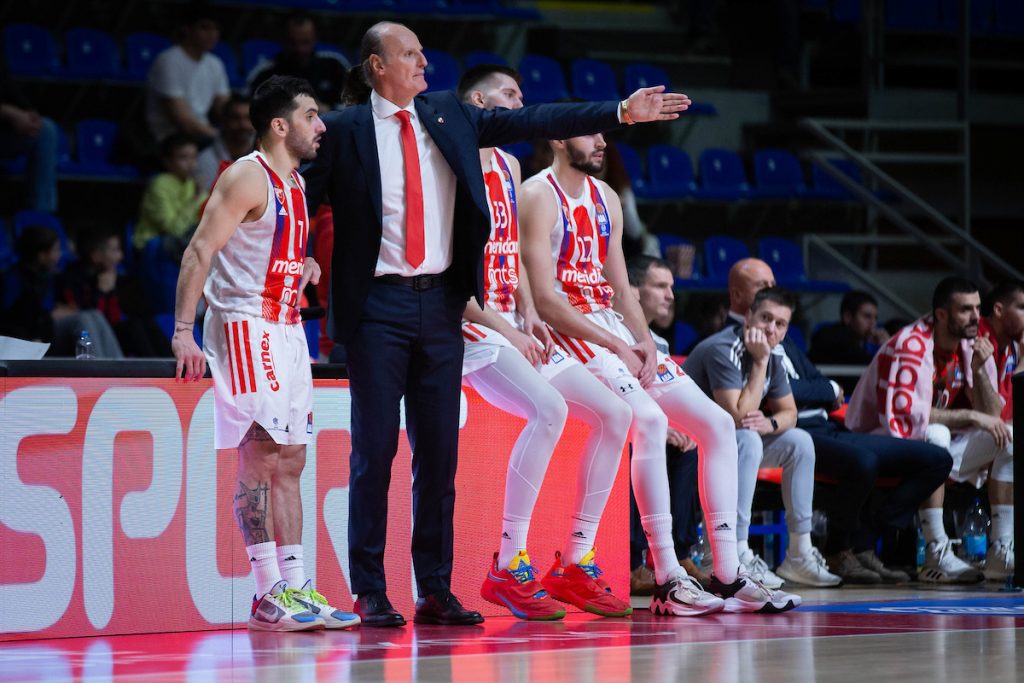 KRATKO IZLAGANJE Ivanović govorio o povratku Zvezdinog centra: Potrebno je vreme…