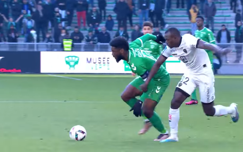 Zvezdin prvi pik za leto nastavlja da rešeta! (VIDEO)