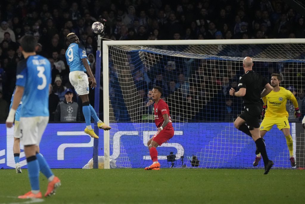 ŽIVOTNA PRIČA OSIMENA Ostao bez majke sa tri godine, problemi sa malarijom, sreća u Napulju…