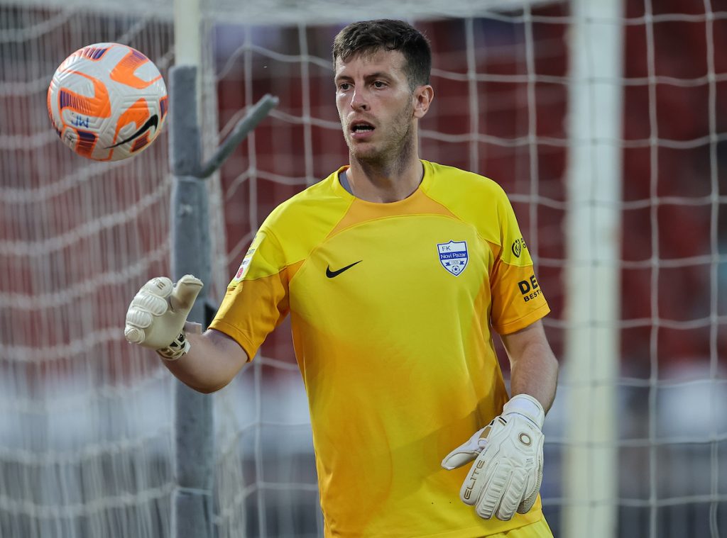 KORAK DO POTPISA Bivši golman Partizana seli se u Moskvu