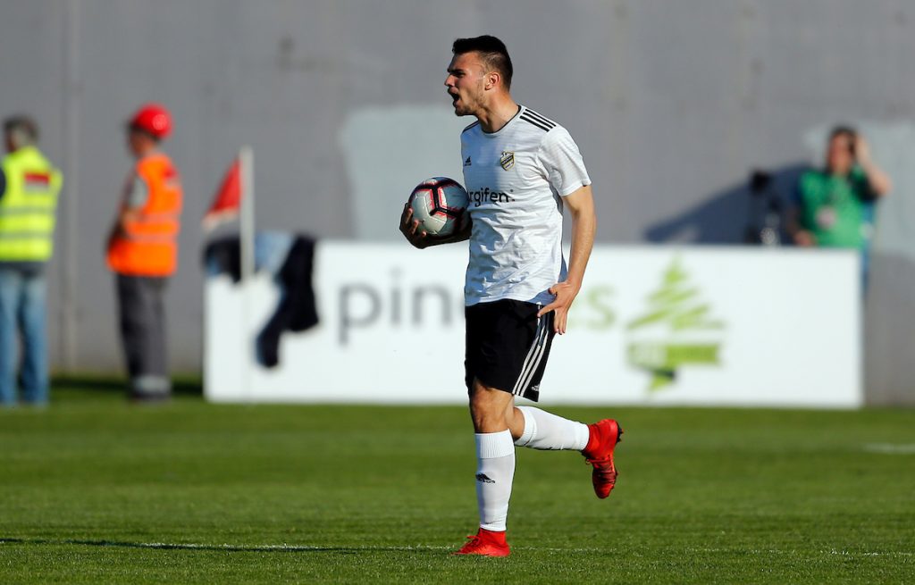 SLS Mladost nije iskoristila penal, Stojanović u 88. minutu kaznio domaćina – Čuka ide kući pevajući!