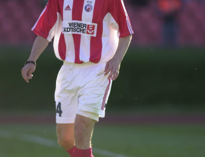 SKANDAL U ŠVEDSKOJ Selektor uvredio bivšeg igrača Zvezde na nacionalnoj osnovi! Sada želi da mu se izvini