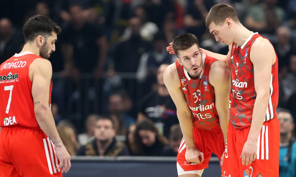 DRAMA U ARENI Duško Ivanović u besu odgurnuo Nebojšu Ilića! (VIDEO)