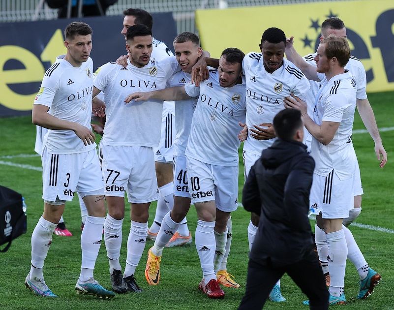 PUKOVNICI ILI POKOJNICI? Dve najvažnije nedelje u istoriji Čukaričkog