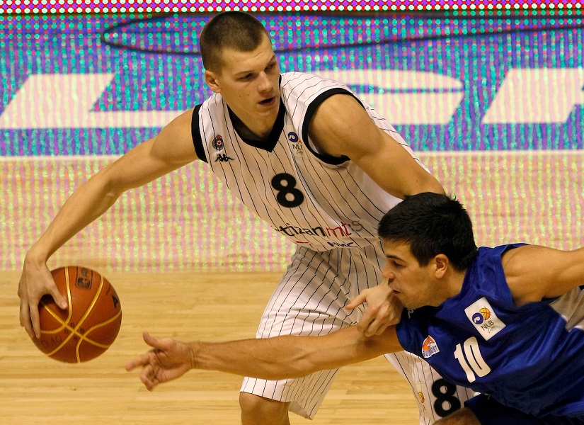 Nekadašnji košarkaš Budućnosti otkrio: Otac nije pričao sa mnom mesec dana kada smo pobedili Partizan (VIDEO)
