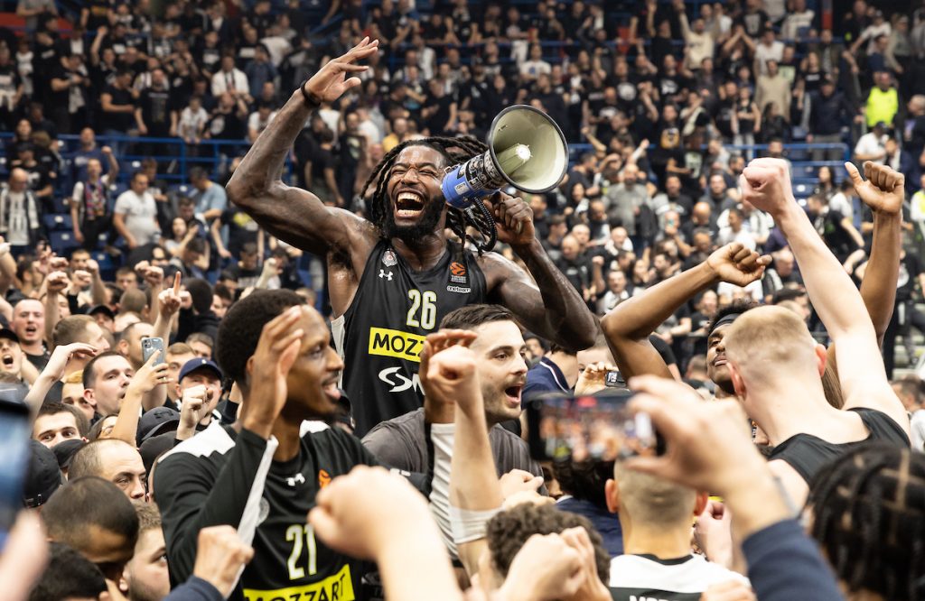 PARTIZAN TRAŽI CENTRA Ovi NBA asovi su dostupni – višestruki Ol-star, NCAA šampioni, a tu je i jedan potencijalni reprezentativac Srbije (VIDEO)