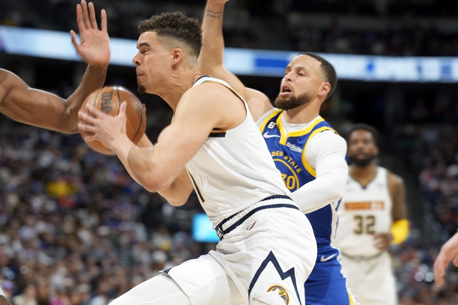 Denver konačno do pobede bez Jokića, Bogdanović trojkama srušio Dalas (VIDEO)