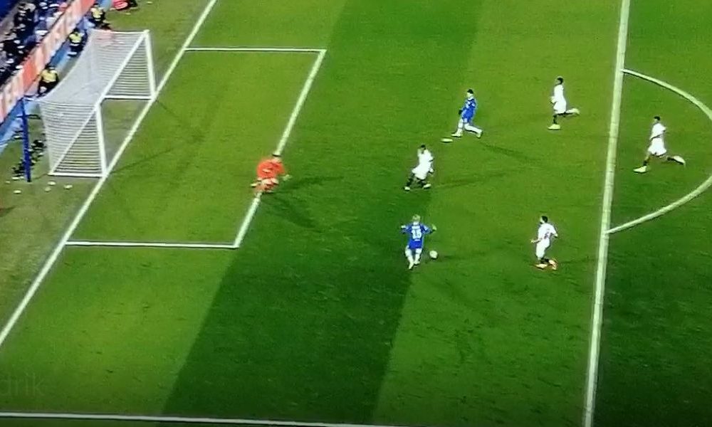 NJEGA JE ČELSI PLATIO 70 MILIONA EVRA! Mudrik iz odlične prilike šutirao pored gola (VIDEO)