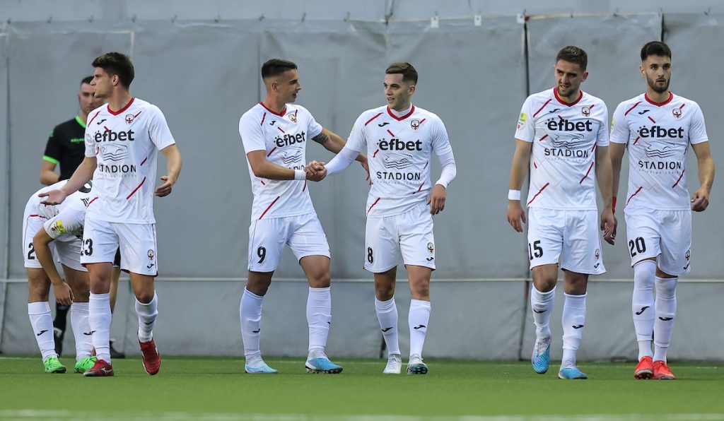 „ZMAJEVI“ SE NE ŠALE Voždovac doveo golmana iz Intera