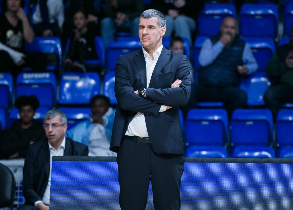 POSLE SMENE TRENERA Bivši centar Partizana imao poruku za Budućnost: Možda je do nekog drugog