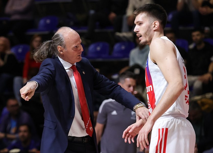 NASTAVLJA SE TEROR Petrušev zakucao i protiv Splita podigavši publiku na noge (VIDEO)