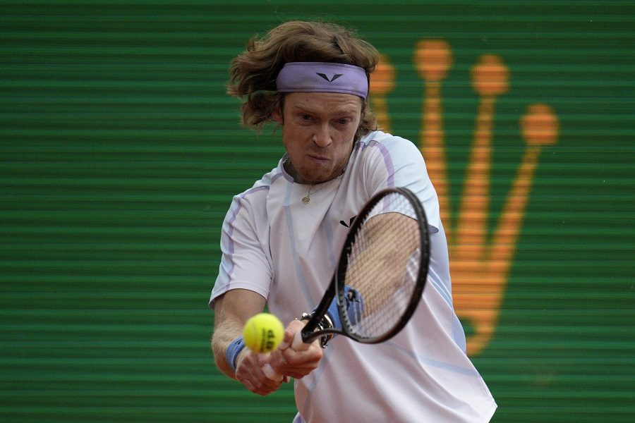 POZNAT JE PRVI FINALISTA Rubljov posle preokreta došao do meča za titulu u Monte Karlu