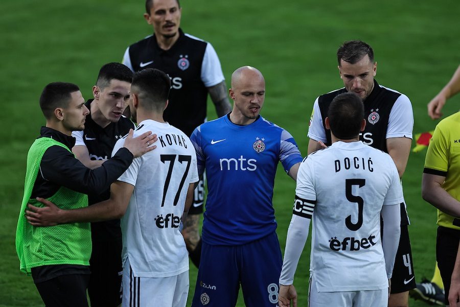 HAOS POSLE UTAKMICE Duljaj prekinuo davanje izjave da smiri vruće glave (VIDEO)