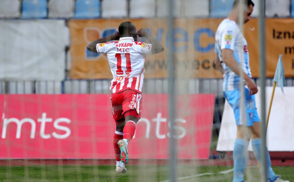 DVE GREŠKE, DVA GOLA Bukari iskoristio izletanje Dubljanića, Dragović „častio“ Spartak kornerom, posle pao gol (VIDEO)