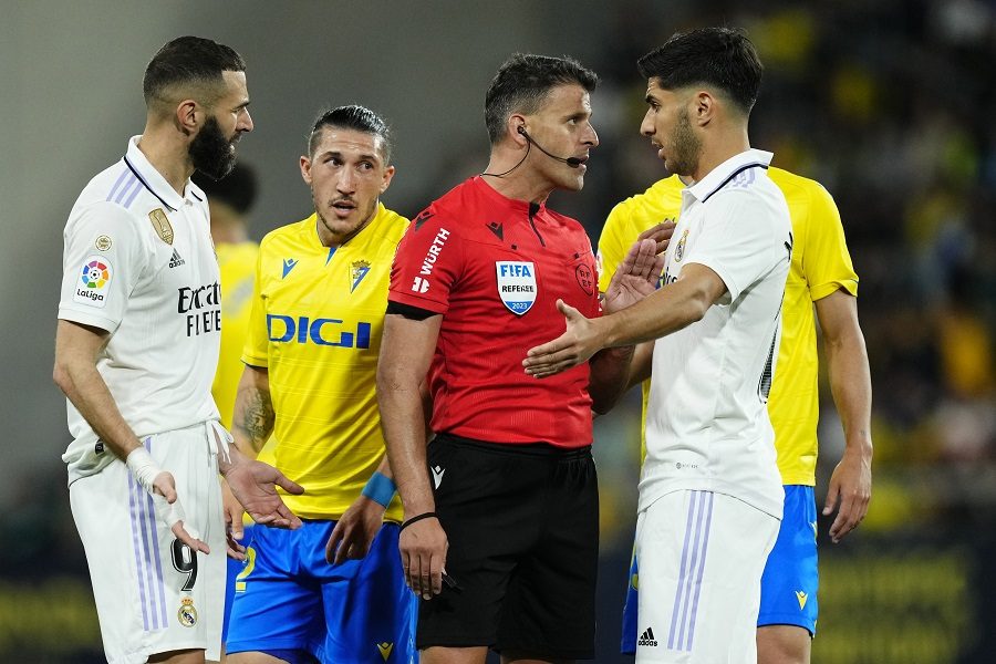 KAP PRELILA ČAŠU Moguć prekid svih fudbalskih takmičenja u Španiji… Sudija dobio batine