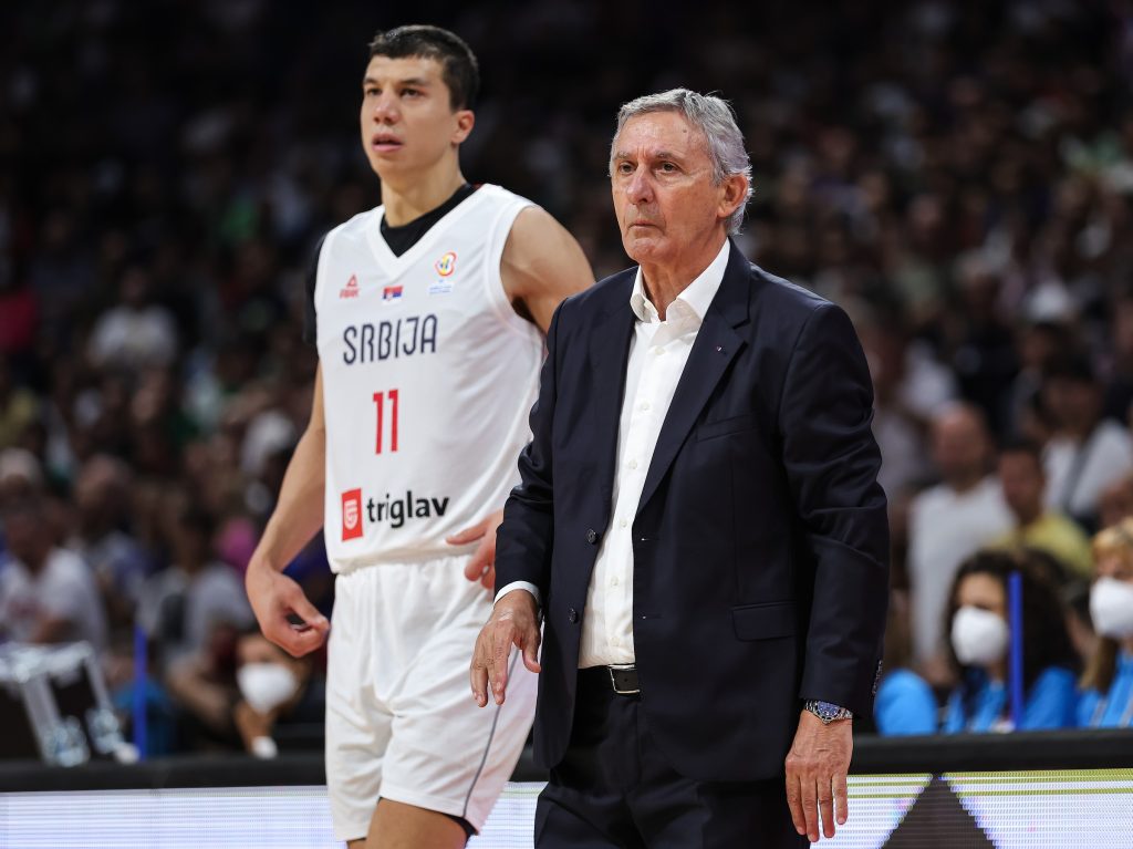 LOŠE VESTI Bez kapitena na Svetsko prvenstvo! Pešić ne može da računa na Lučića, a evo šta je sa Avramovićem