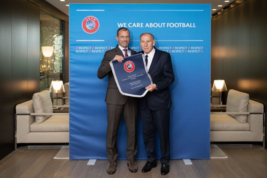 POSETA NIONU Prvi čovek evropskog fudbala ugostio Džajića i Šurbatovića, evo o čemu su razgovarali