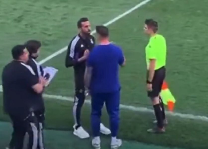 LUDNICA U ŠPANIJI Nekada igrali zajedno, sada su treneri deci i umalo da se potuku! (VIDEO)