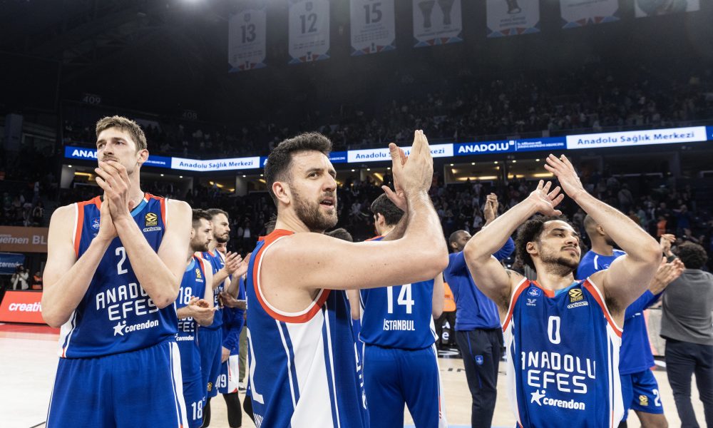 PONOVO MVP Micić nestvarnom partijom doneo titulu Efesu! Sledeća stanica NBA? (FOTO)